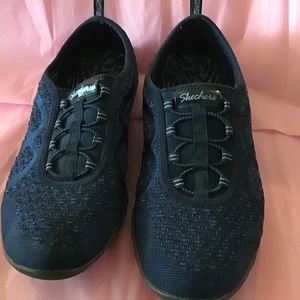 Skechers Navy Blue Basket Sneakers Size 9